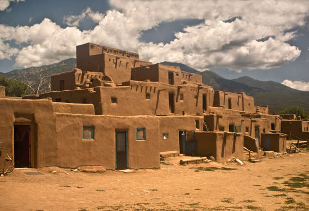 USA-TAOS PUEBLOSEVERNE OD TAOSUNM.jpg